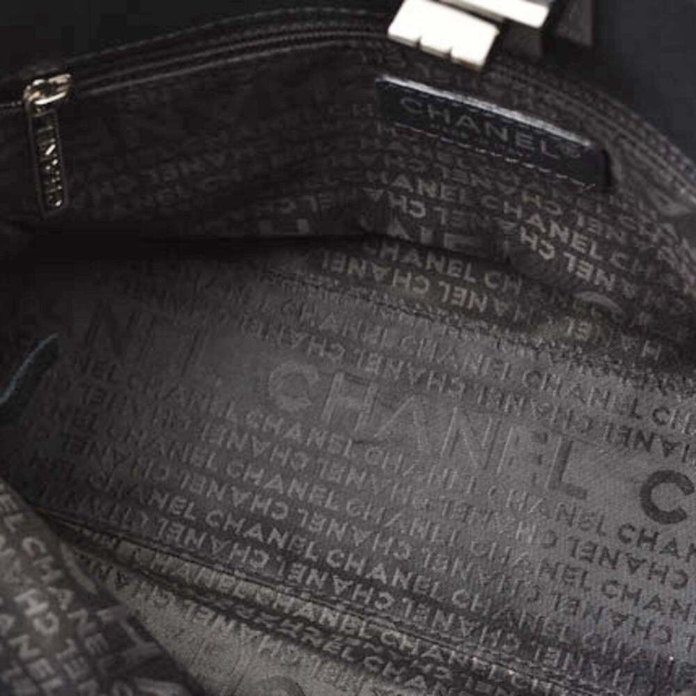 CHANEL Black Leather Tote Bag - Picture 9 of 13